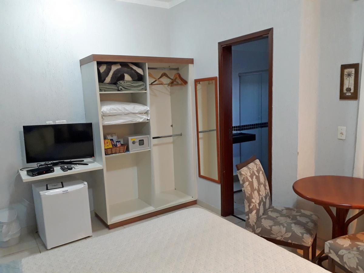 Hotel Pousada Oasis Park Jaboticabal Eksteriør billede
